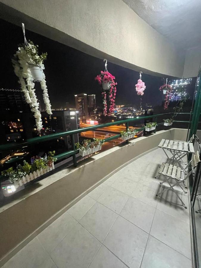 Dxb Backpackers Executive Hostel Dubai Bagian luar foto